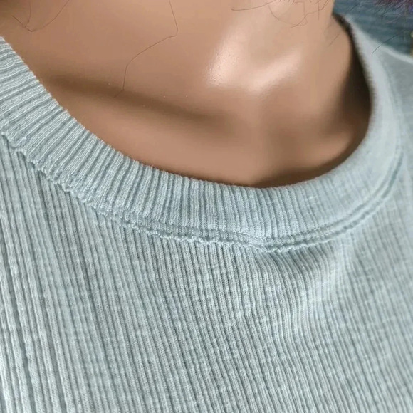 NWT Sleeveless Textured Tee Shirt With Long Armholes. So Brand Muscle Tank - Picture 9 of 11